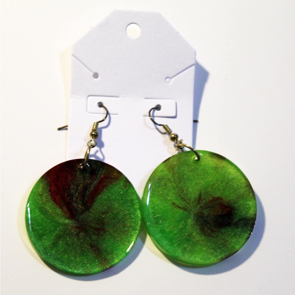 Green Round Earrings